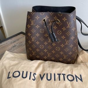 ❤️LV NEONOE MONOGRAM CANVAS- LIKE NEW!
